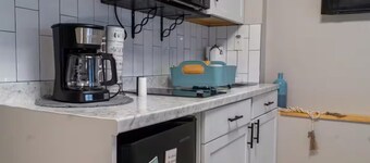 Perfect Location! All include Tampa Private Suite