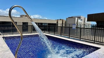 Apartment | Pool | Outdoor pool