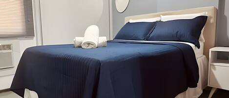 Leilighet | Allergitestet sengetøy, blendingsgardiner, wi-fi (inkludert) og sengetøy