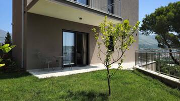 Villa (Four Bedroom Villa) | Bahagian luar