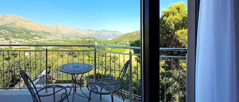 Vila (Four Bedroom Villa) | Terraço/pátio