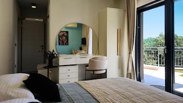 Villa (Four Bedroom Villa) | 4 bedrooms, cots/infant beds