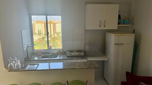 Family Apartment | Private kitchen - Golden Dolphin Grand Hotel (Caldas Novas)