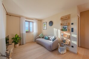 Living area - 734B Mendelglück Apartments (Caldaro sulla strada del vino)