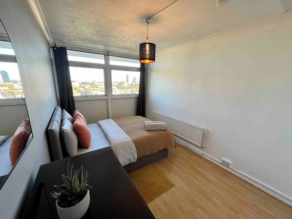 アパートメント 2 ベッドルーム バルコニー | 2 室のベッドルーム