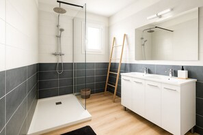 Bathroom - Les près de Prat (Noaillan)