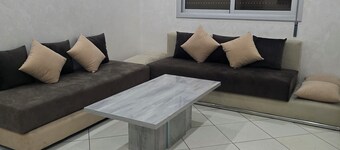 STANDING SAIDIA APARTMENT