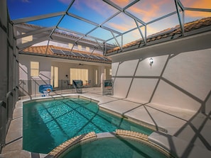 Piscine extérieure, piscine chauffée