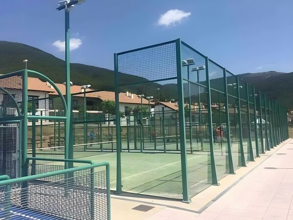 Terrain de sport