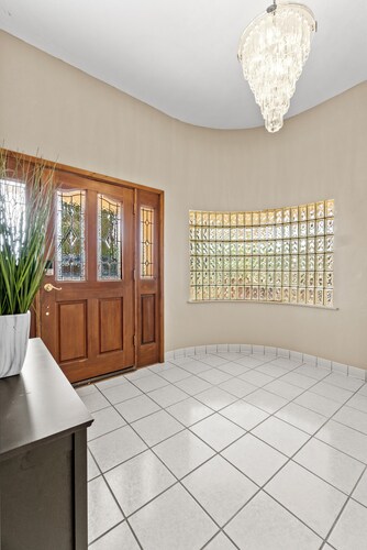 4-bedroom spacious home in Safford with AC.