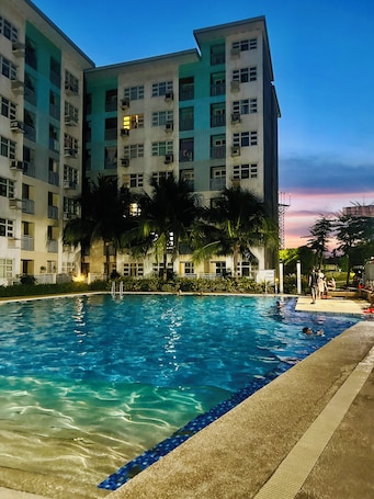 Condo, 1 Bedroom, Smoking, Balcony | Pool | Outdoor pool