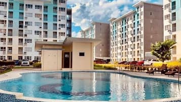 Apartamento, 1 habitación, balcón, vistas al jardín | Piscina | Una piscina al aire libre