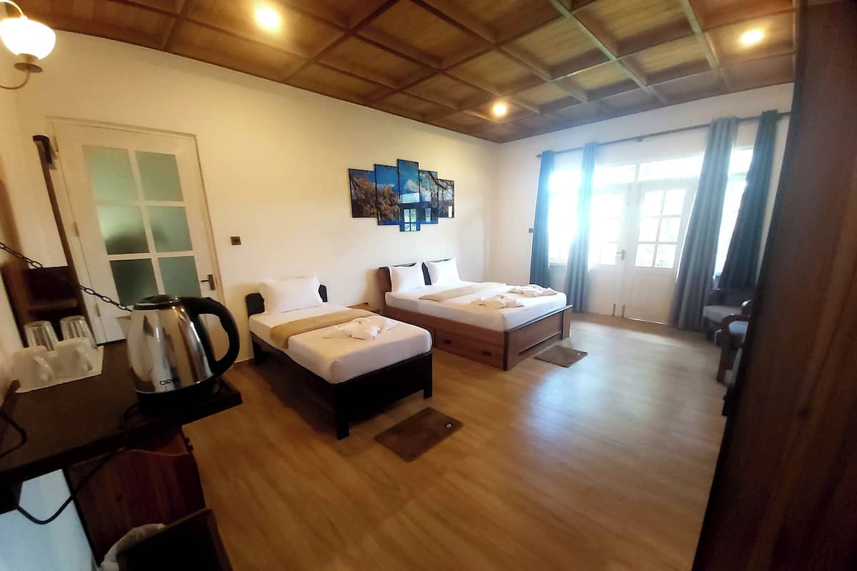 ห้องคลาสสิกทริปเปิล | เตารีด/โต๊ะรีดผ้า