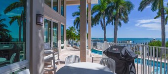 Gorgeous 4 bedroom 3 bath open water pool home