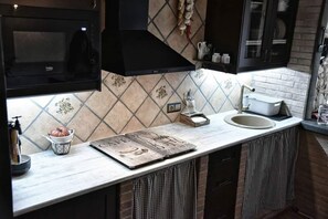Microwave, stovetop