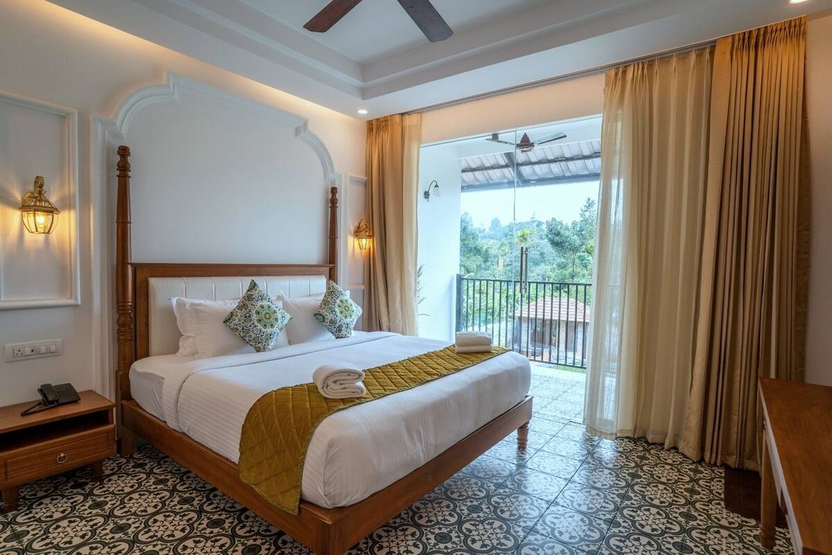 Elite Double Room, Balcony, Pool View | Desk, blackout drapes, free WiFi