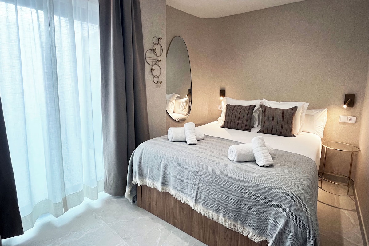 In-room safe, iron/ironing board, free cots/infant beds, free WiFi
