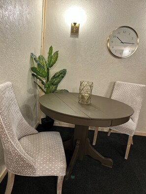 تناول الطعام