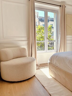 1 chambre, fer et planche à repasser, Wi-Fi gratuit, draps fournis