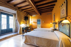 Doppel- oder Zweibettzimmer, Bergblick | Kostenloses WLAN