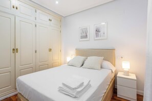1 Schlafzimmer, Bügeleisen/Bügelbrett, kostenloses WLAN, Bettwäsche