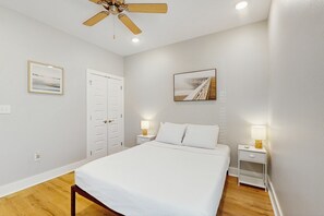 1 habitación, acceso a internet y ropa de cama