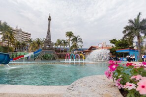 Pool - Golden Thermas Residence (Caldas Novas)