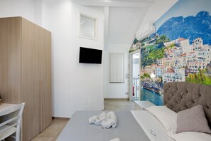 1 bedroom, WiFi, bed sheets - Room 'Amalfi' with Mountain View, Wi-Fi and Air Conditioning (Agerola)