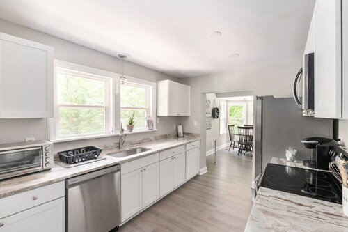 3-bedroom cozy house in enjoyable Richmond