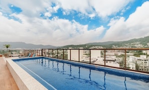 Basic Apartment | Pool | Outdoor pool