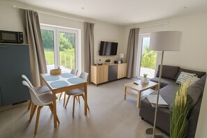 TV - Vacation in the vacation home Kalle & Fiete - space for 9 (Biendorf)