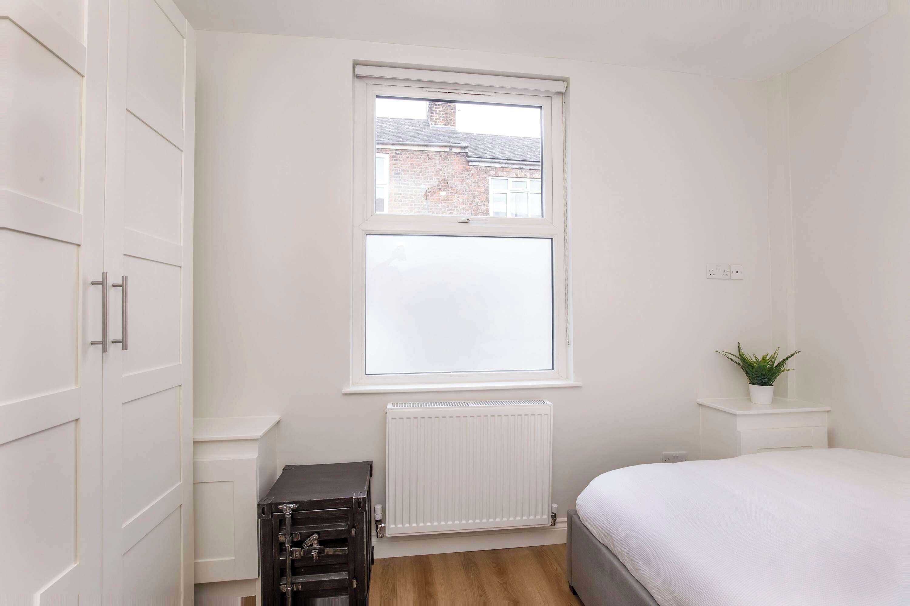 4 室のベッドルーム、アイロン / アイロン台、旅行用ベビーベッド、WiFi