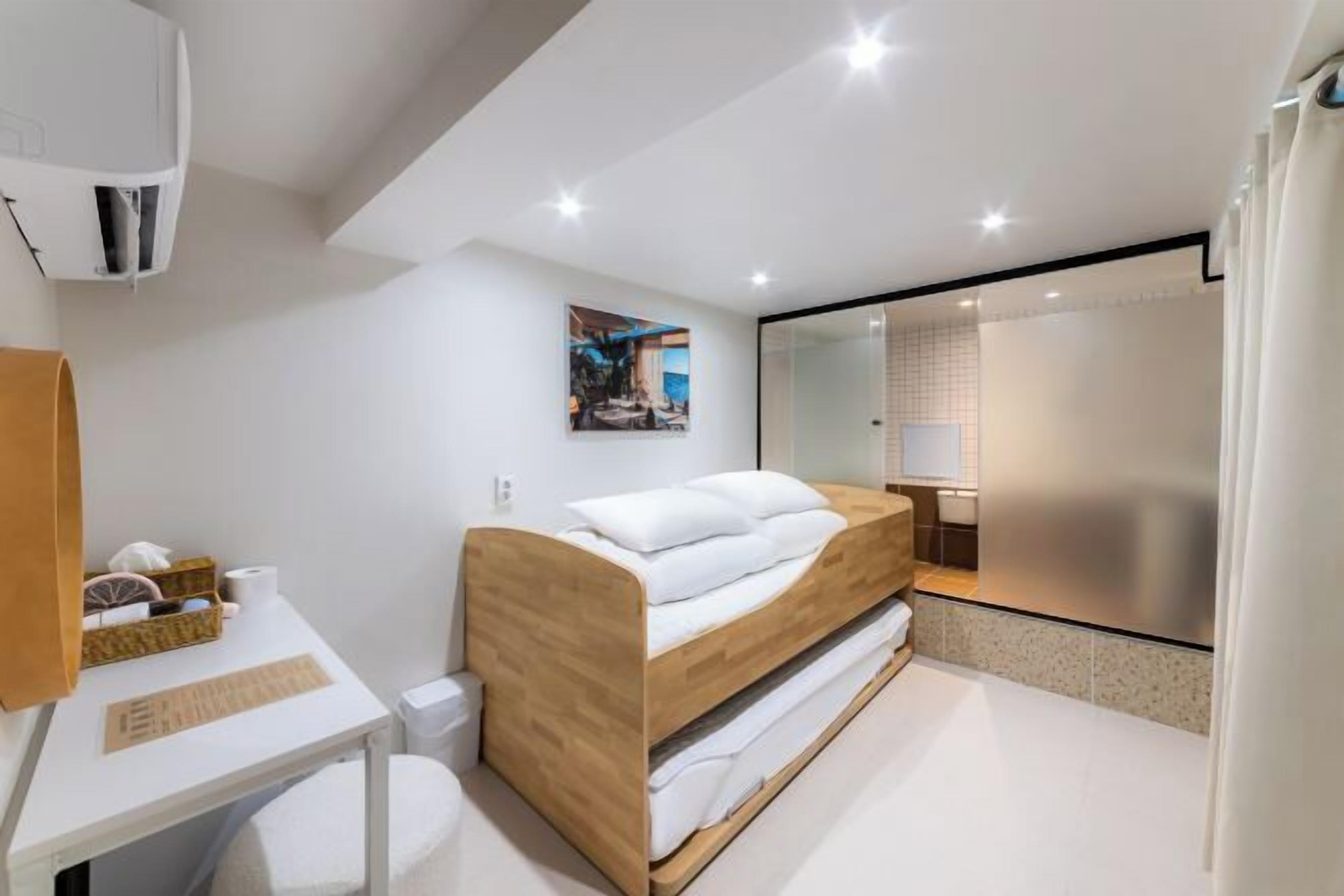 Wi-Fi gratuit, draps fournis