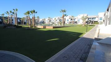 Apartment | Kolam renang | Kolam renang terbuka