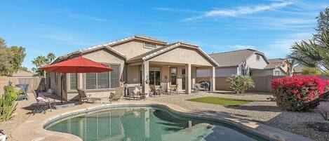 Outdoor pool, a heated pool