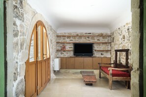 Smart TV, chimenea