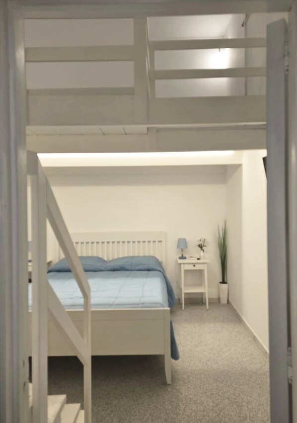 Habitación cuádruple familiar | Cortinas opacas y wifi gratis