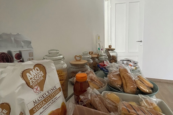 Free daily self-serve breakfast