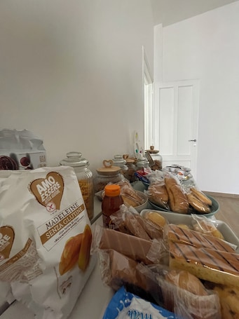 Free daily self-serve breakfast