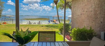 Spacious 5-bedroom Lakefront Family Retreat -Lake Placid