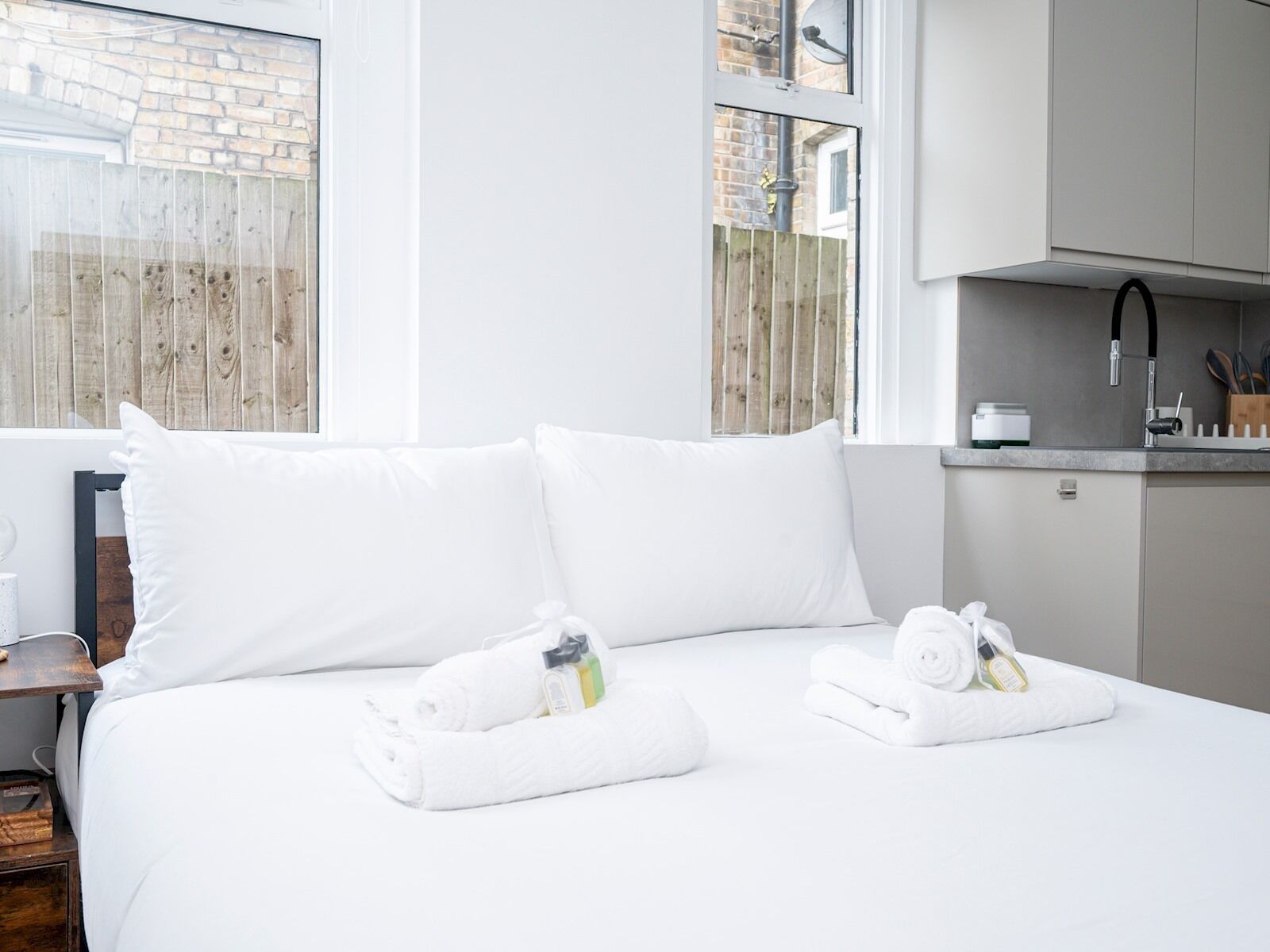 Iron/ironing board, free WiFi, bed sheets