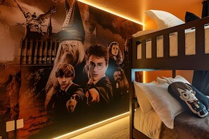 5 Schlafzimmer, Bügeleisen/Bügelbrett, Bettwäsche