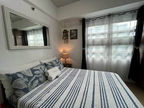 1 bedroom, desk, iron/ironing board, free WiFi