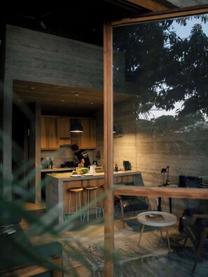 Fridge, stovetop, coffee/tea maker, toaster