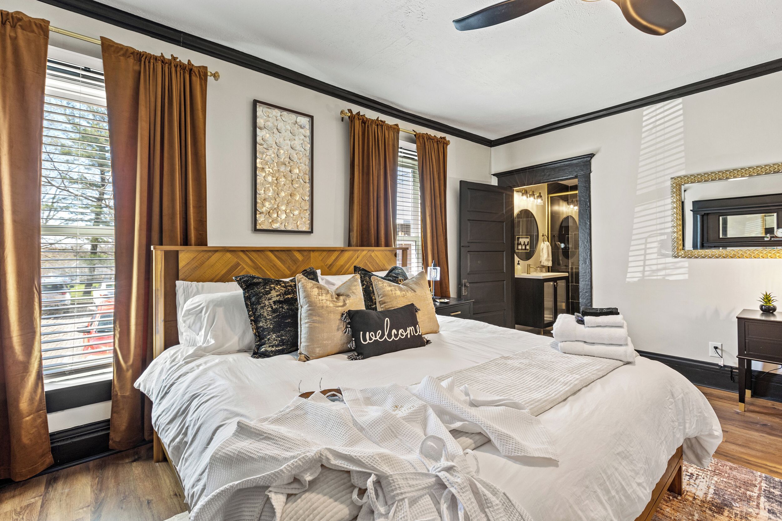 11 bedrooms, iron/ironing board, travel crib, WiFi