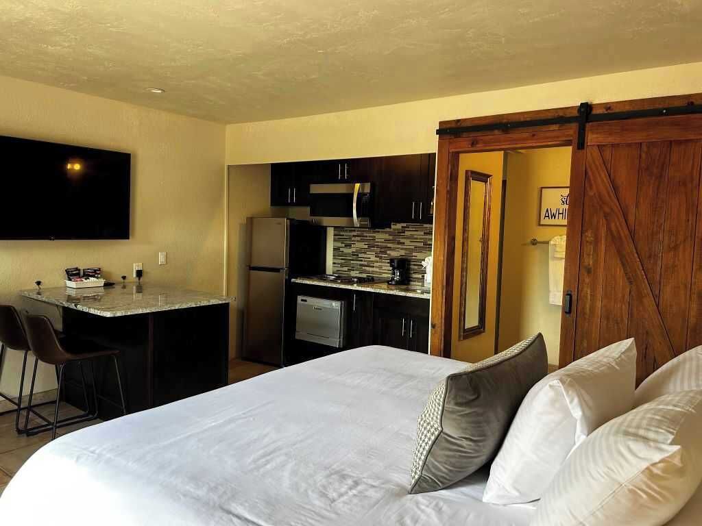 アイロン / アイロン台、WiFi (無料)