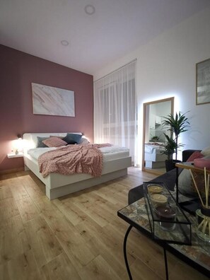 Coffres-forts dans les chambres, fer et planche à repasser