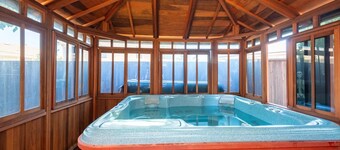 Spacious 4BR/3BA Retreat w/ Jacuzzi, Backyard Oasis