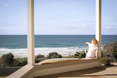 Eastpoint - Yamba's Iconic Beach Pad