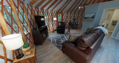 Urban Pine Yurt- Hocking Hills Yurts